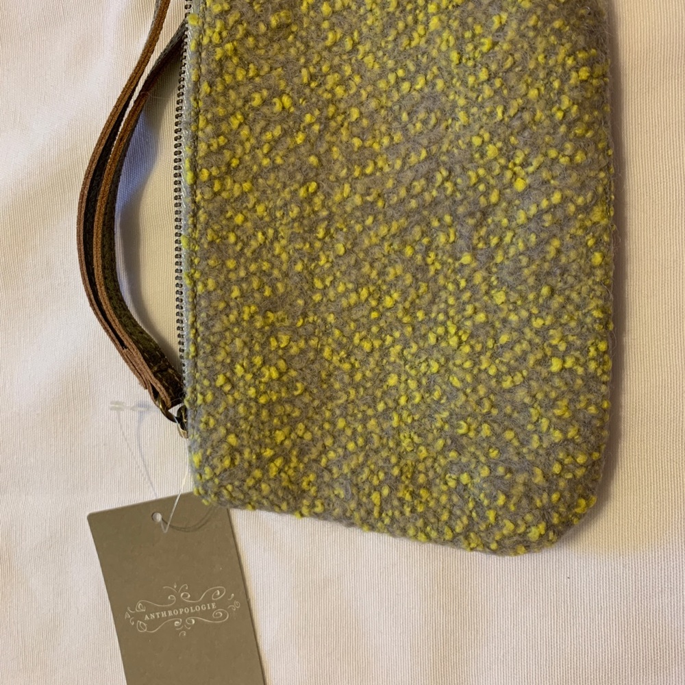 Monogram accessory - Picture 2 of 2